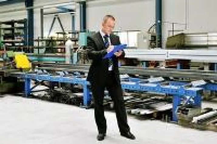 Bild: Wiedereinstieg ins Berufsleben über eine Umschulung mit Bildungsgutschein