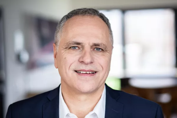 Bild: KI-Lab Banking von adesso bietet Banken Innovation Hub für Künstliche Intelligenz