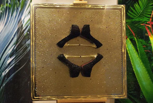 Bild: HJ Linden – Neue High Heels-Installationen