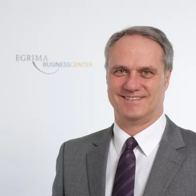 Bild: Gerald Götz führt das EGRIMA Businesscenter