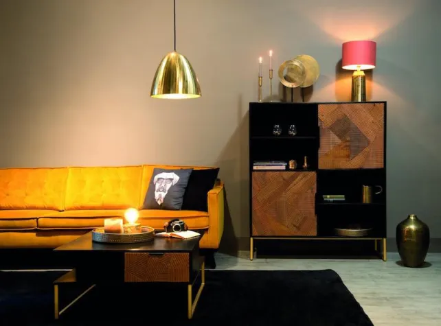 Bild: Das Wohnzimmer geht auf Weltreise