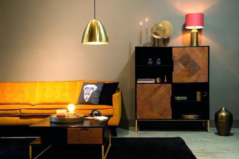 Bild: Das Wohnzimmer geht auf Weltreise