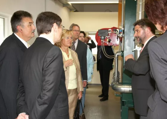 Frankens 1. Tierkrematorium am 24. April feierlich eröffnet - Tage der offenen Tür für alle Tierfreunde im Mai Bild: Frankens 1. Tierkrematorium am 24. April feierlich eröffnet - Tage der offenen Tür für alle Tierfreunde im Mai