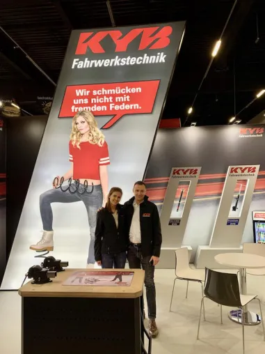 Bild: KYB Europe: erste AutoZum Teilnahme war ein großer Erfolg