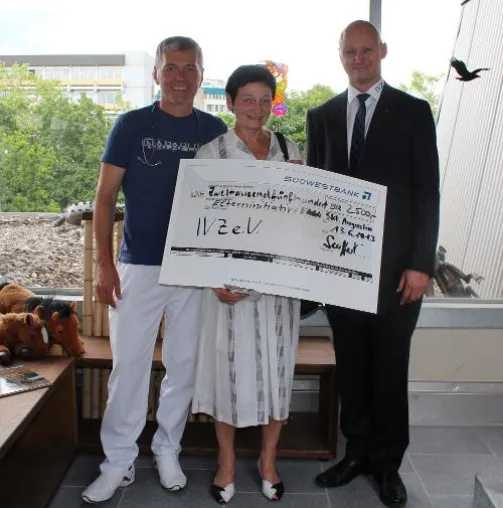 Bild: Zurich Versicherungsagenturen spenden für guten Zweck