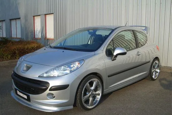 Bild: 30-35mm Tieferlegungsfedern für den Peugeot 207 von Hamann-Tuning