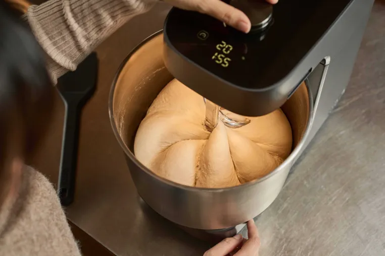 Ooni Halo Pro – ein neuer Spiral Mixer revolutioniert das Teigkneten Bild: Ooni Halo Pro – ein neuer Spiral Mixer revolutioniert das Teigkneten