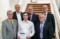 Bild: Verleihung des IfKom-Preises 2018  an B. Eng. Christian Seebauer an der OTH Regensburg
