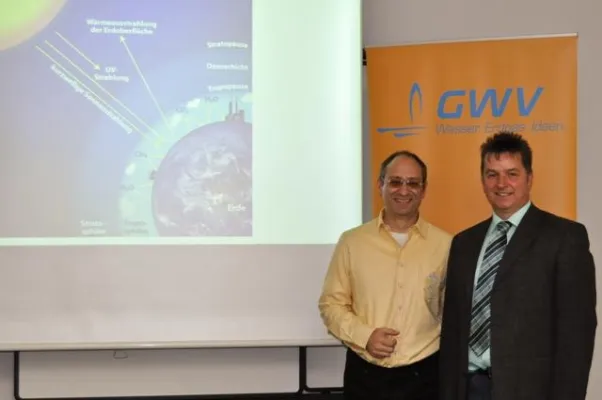 Blockheizkraftwerke für effizienten Energieeinsatz und Klimaschutz Bild: Blockheizkraftwerke für effizienten Energieeinsatz und Klimaschutz