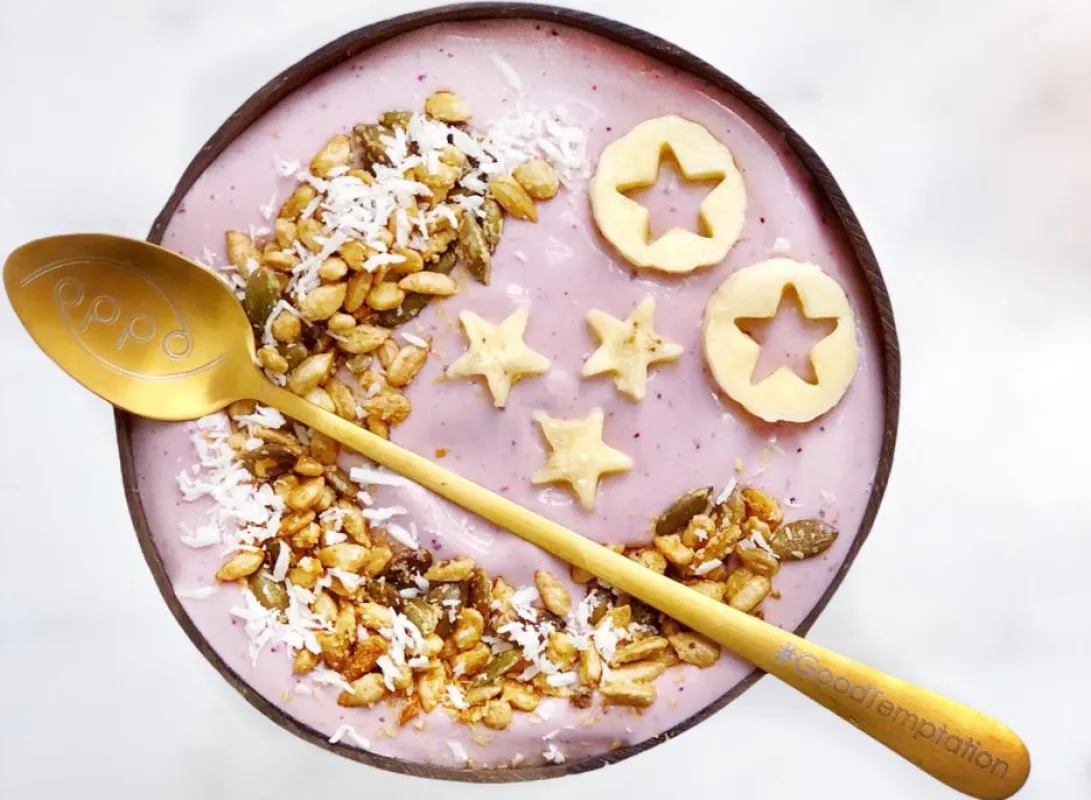 Oppo Himbeere-Vanille Smoothie Bowl