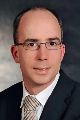 Bild: Schimmel in der Wohnung - wer haftet?