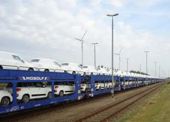 Bild: Mosolf Automotive Railway bringt mehr Pkw auf die Schiene - Vertrag mit Touax zum Ausbau der Waggonflotte