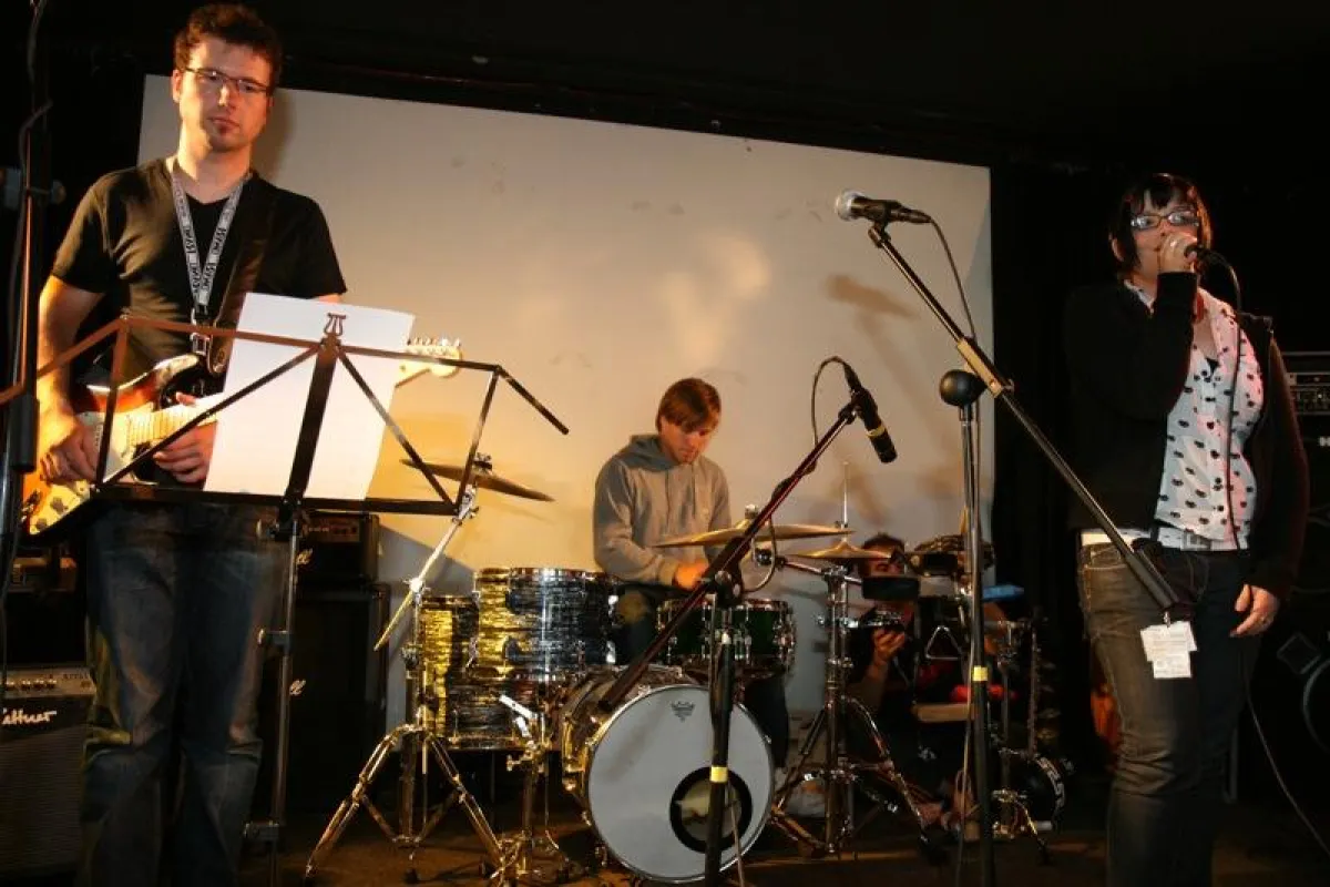 Junge Bands und Musiker aus der Lausitz und Ostsachsen stehen beim BEAT 2008 auf der Bühne. (Foto: Michael Lippold)