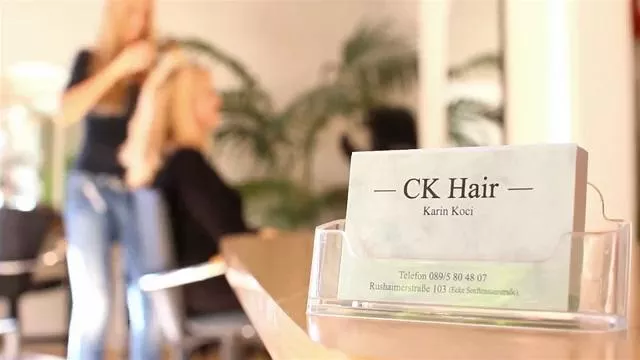 Bild: Friseur gesucht: Salon CK Hair München mit unkonventionellem Stellenangebot