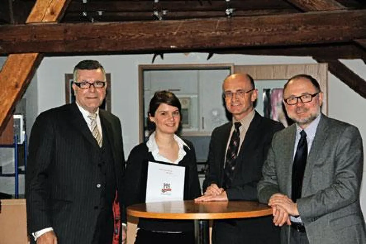 Tourismusstratege Prof. Alexander Doderer (GRUPPE DREI®), Zweckverband-Regionalmanagerin Anne Mommer und die beiden Vorsitzenden