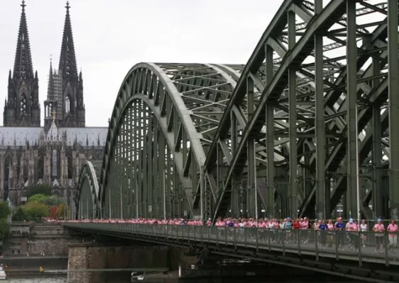 Bild: Ziel erreicht - Schon mehr als 3.000 Anmeldungen für den Women’s Run in Köln am 8. August