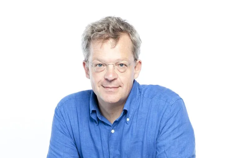Bild: Stefan Behling bei der November Reihe in Stuttgart