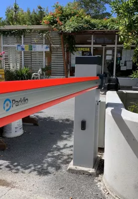 Bild: Ohne Warterei - mit weniger Personal