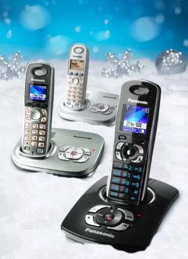 Bild: Die Panasonic Stars unterm Weihnachts­baum
