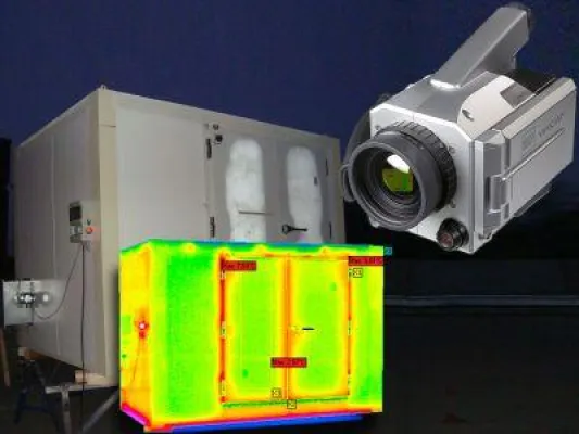 Bild: Gebäudethermografie mal anders: Archimedes prüft Containersysteme energetisch