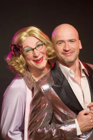 Bild: Emmi & Willnowsky im Showkabarett