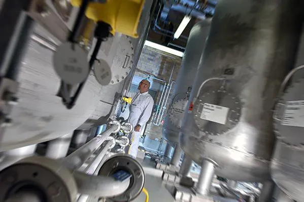 Bild: High-Tech-Unternehmen Merck steuert Lieferanten über die JAGGAER SRM-Plattform