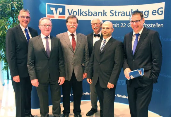 Bild: 113. ordentliche Vertreterversammlung der Volksbank Straubing eG