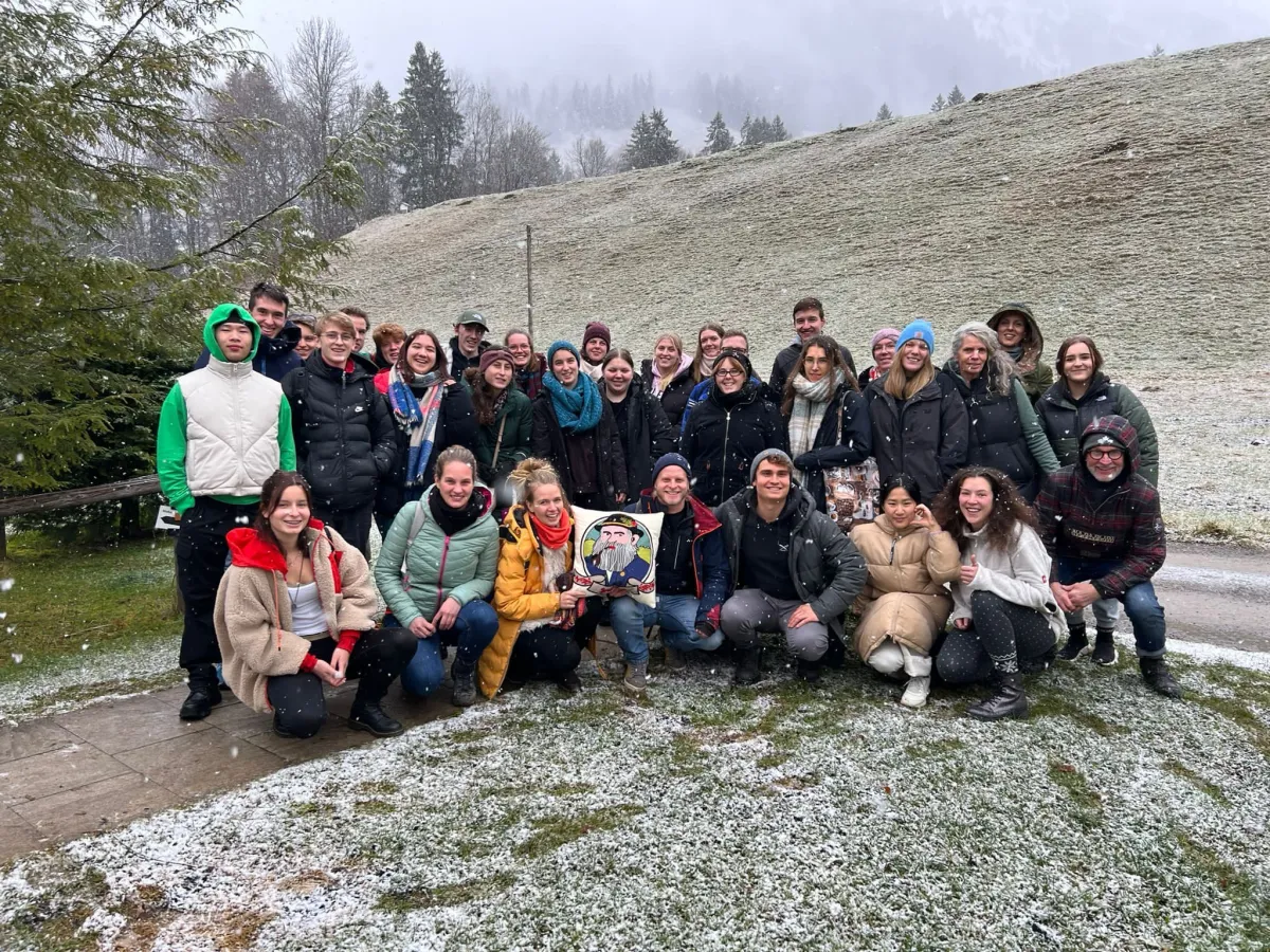 Teilnehmer*innen der DJAB Wintersaison 22/23