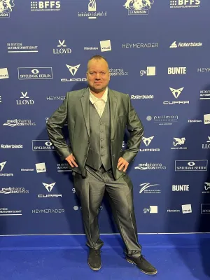 Bild: Vom Polizeidienst vor die Kamera: Thilo Dietrich startet als Schauspieler durch