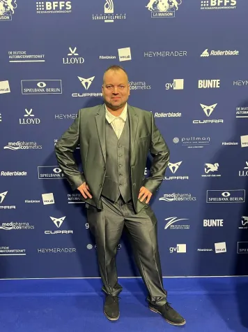 Bild: Vom Polizeidienst vor die Kamera: Thilo Dietrich startet als Schauspieler durch