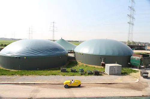 Bild: Biogas-Tour besichtigt innovatives Kooperationsprojekt