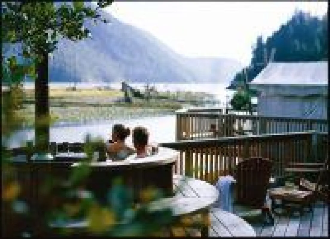 Clayocot Wilderness Resort_Credit Clayocot Wilderness Resort
