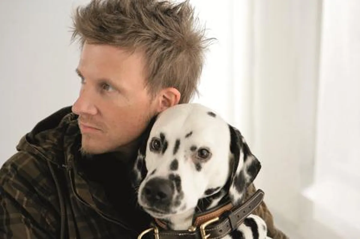 ContactSkin lässt sich vom Echthaar nicht unterscheiden (www.contactskin.de)