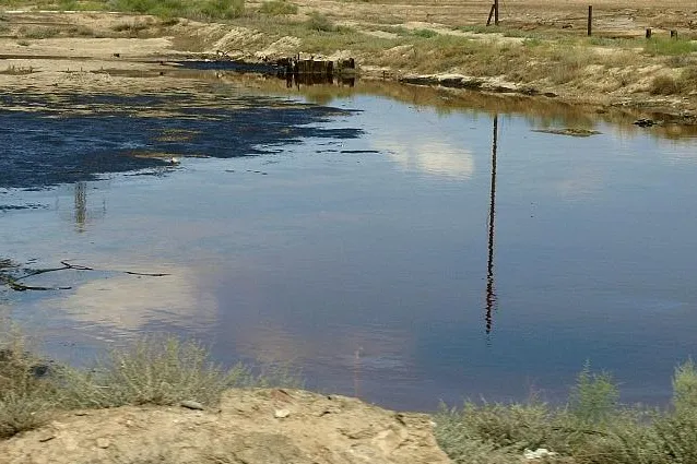 Bild: Perfluorierte Tenside – keine rechtsverbindlichen Grenzwerte für Abwasser und Klärschlamm