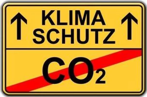 Bild: Zinssenkung bei Fördermitteln für Gebäudesanierung, niedrige Zinsen jetzt sichern