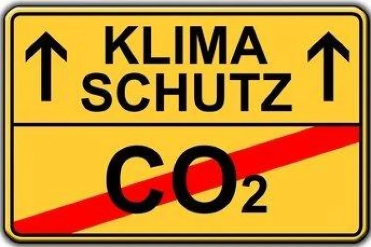 Bild: Zinssenkung bei Fördermitteln für Gebäudesanierung, niedrige Zinsen jetzt sichern