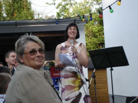 Bild: Grafinger Finanzberaterin feierte 10-jähriges Jubiläum als Honorarberater