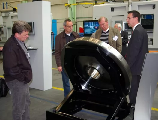 Bild: MAG Hessapp begrüßt Eisenbahnindustrie in Taunusstein