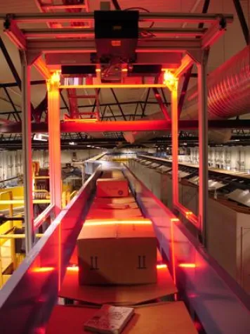 Bild: CeMAT 208 - Kamerabasierte Identifikationstechnologie beschleunigt Intralogistik