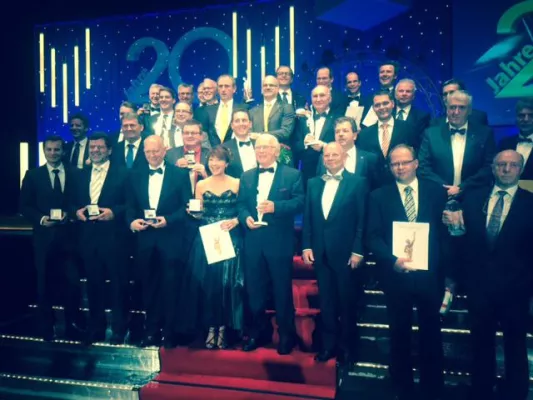 Bild: "EHRENPLAKETTE 2014" FÜR DAS STRANDHOTEL DÜNENMEER IM OSTSEEBAD DIERHAGEN // Deutschlandweiter Wettbewerb