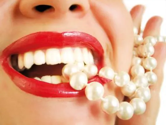 Spieglein, Spieglein an der Wand - Wer ist die Schönste im ganzen Land? Bild: Spieglein, Spieglein an der Wand - Wer ist die Schönste im ganzen Land?