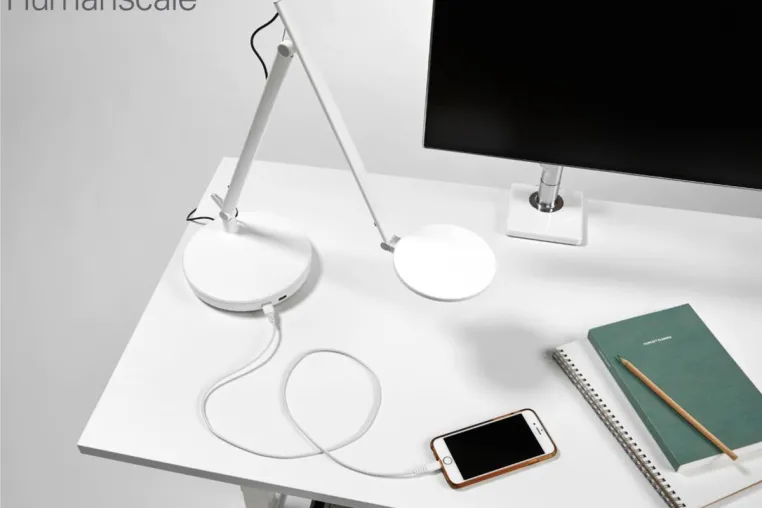 Bild: Licht in Sicht – Flexible Schreibtischlampen sorgen für den nötigen Durchblick