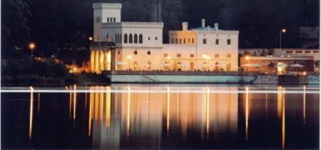 Bild: Anstich des Neumondbieres in der Meierei Potsdam – Mystische Zeremonie am 22. Juli 2009