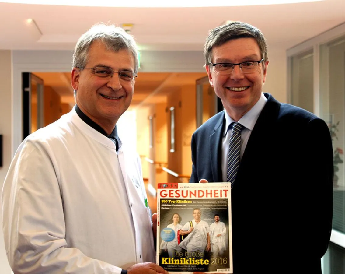 Freuen sich über die erneute Auszeichnung: Prof. Dr. Jürgen Behr,  Ärztlicher Direktor der Lungenkli