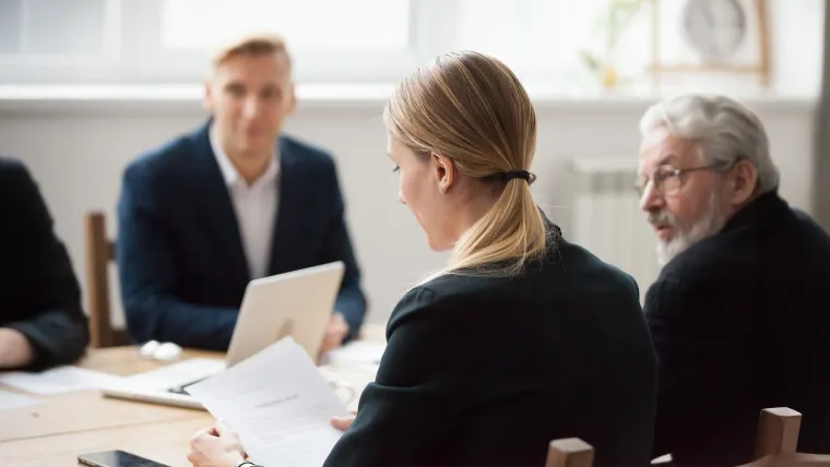 Bild: Zeitarbeit und Personalvermittlung: Wie JB Vermittlungs GmbH den Arbeitsmarkt entlastet