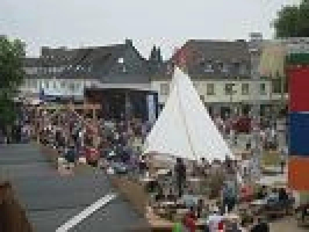 mobiler Hochseilgarten als Western Stadtfest