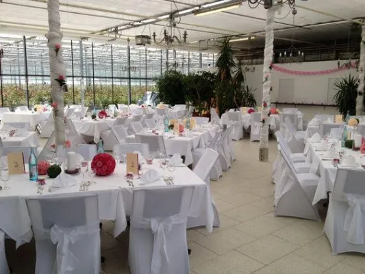 Bild: In- & Outdoor Catering – Services: Von ganz klein bis ganz groß