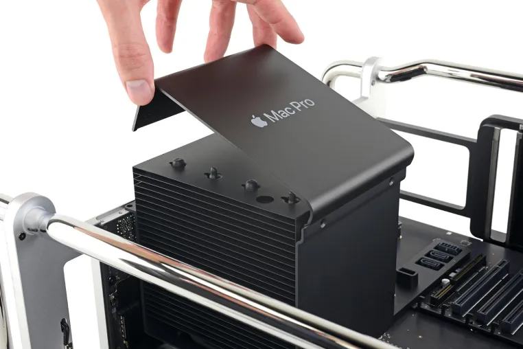 Apples Mac Pro: Das Reparaturwunder von Weihnachten Bild: Apples Mac Pro: Das Reparaturwunder von Weihnachten
