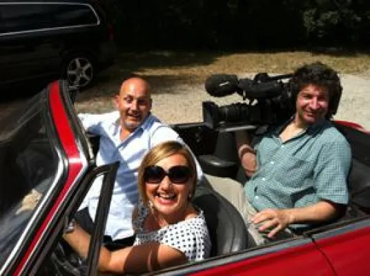 Mit Mietoldtimern durch die Toskana: BBC World News auf Zeitreise mit Nostalgic Bild: Mit Mietoldtimern durch die Toskana: BBC World News auf Zeitreise mit Nostalgic