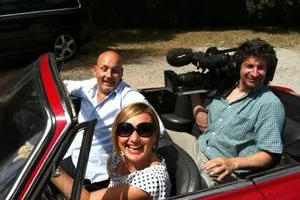 Mit Mietoldtimern durch die Toskana: BBC World News auf Zeitreise mit Nostalgic Bild: Mit Mietoldtimern durch die Toskana: BBC World News auf Zeitreise mit Nostalgic